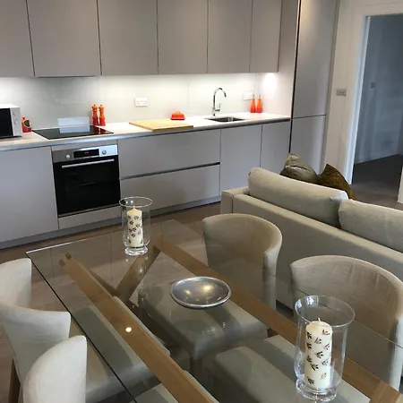 New! Fantastic 1 Bedroom Flat Sw6 Near Central London